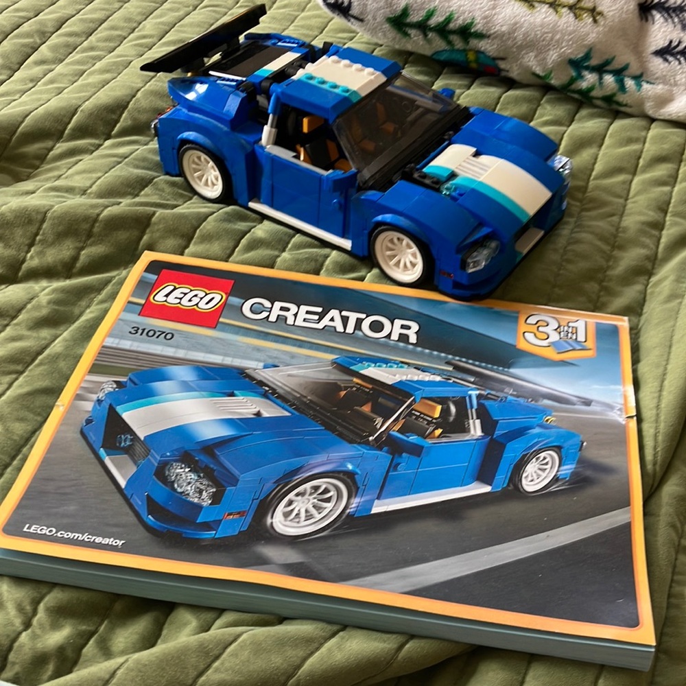 Lego Creator 3 In 1 Race Car with instructions